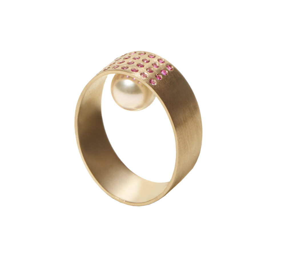 18k Gold Pearl & Ruby Ring – Objet d'Emotion