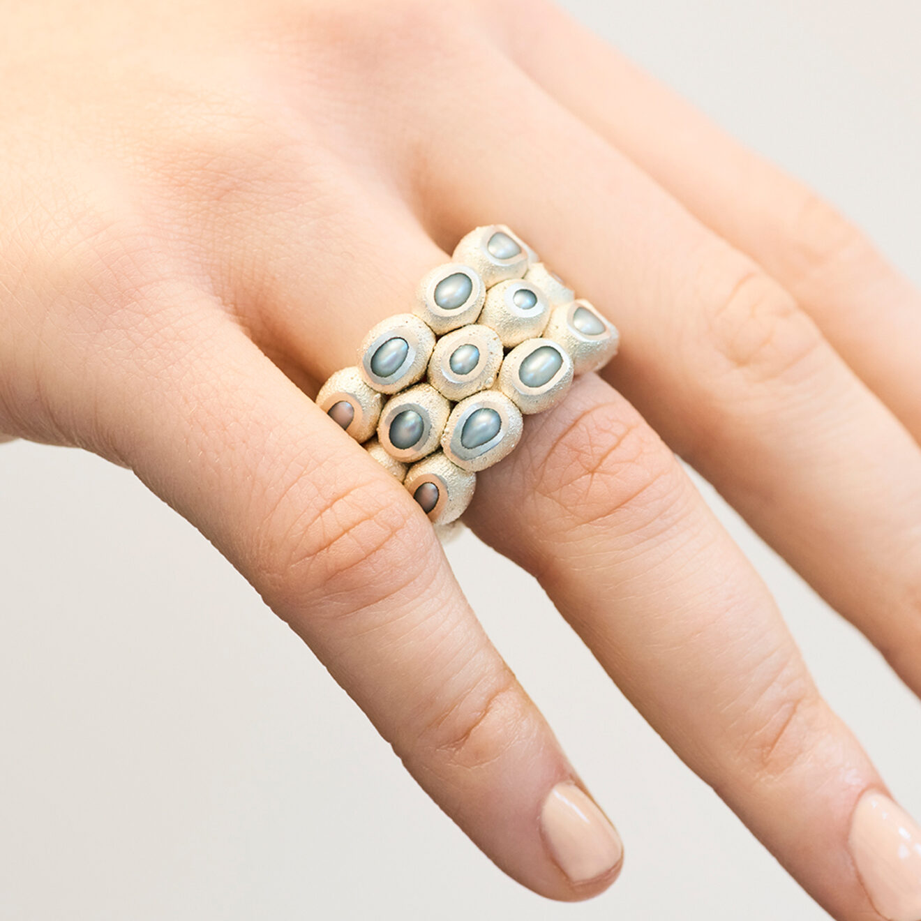 AD thick band Thick Pearl Ring Band