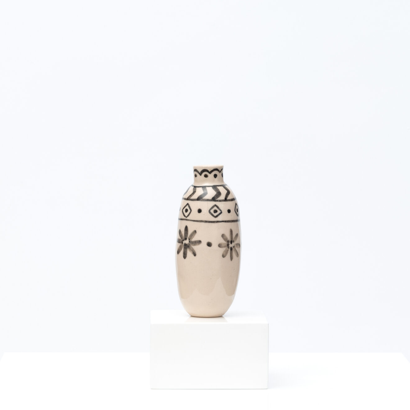 Cream And Black Geo Mini Pot