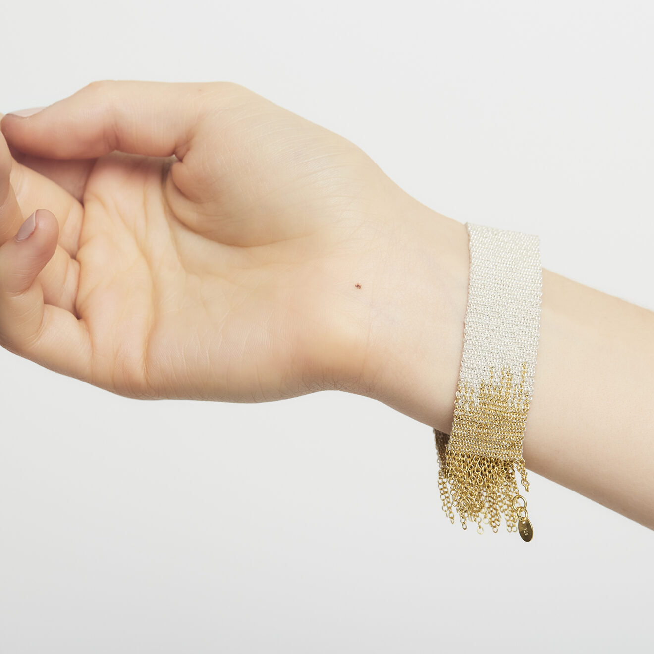 BODY-PARTS-OD-20944 Gold Bracelet