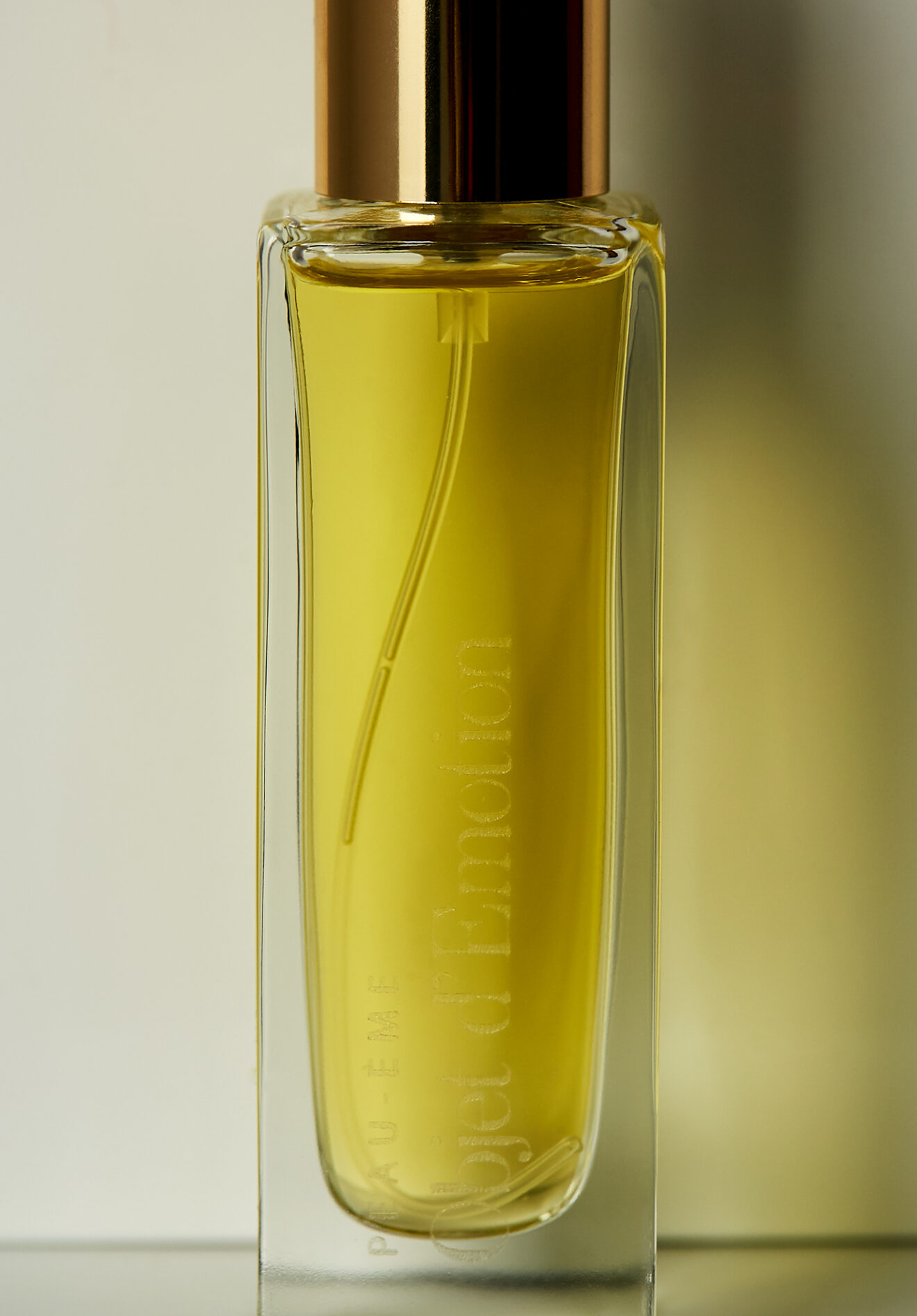 20211126_Valery_Photoshoot9520 Peau-ème Perfume