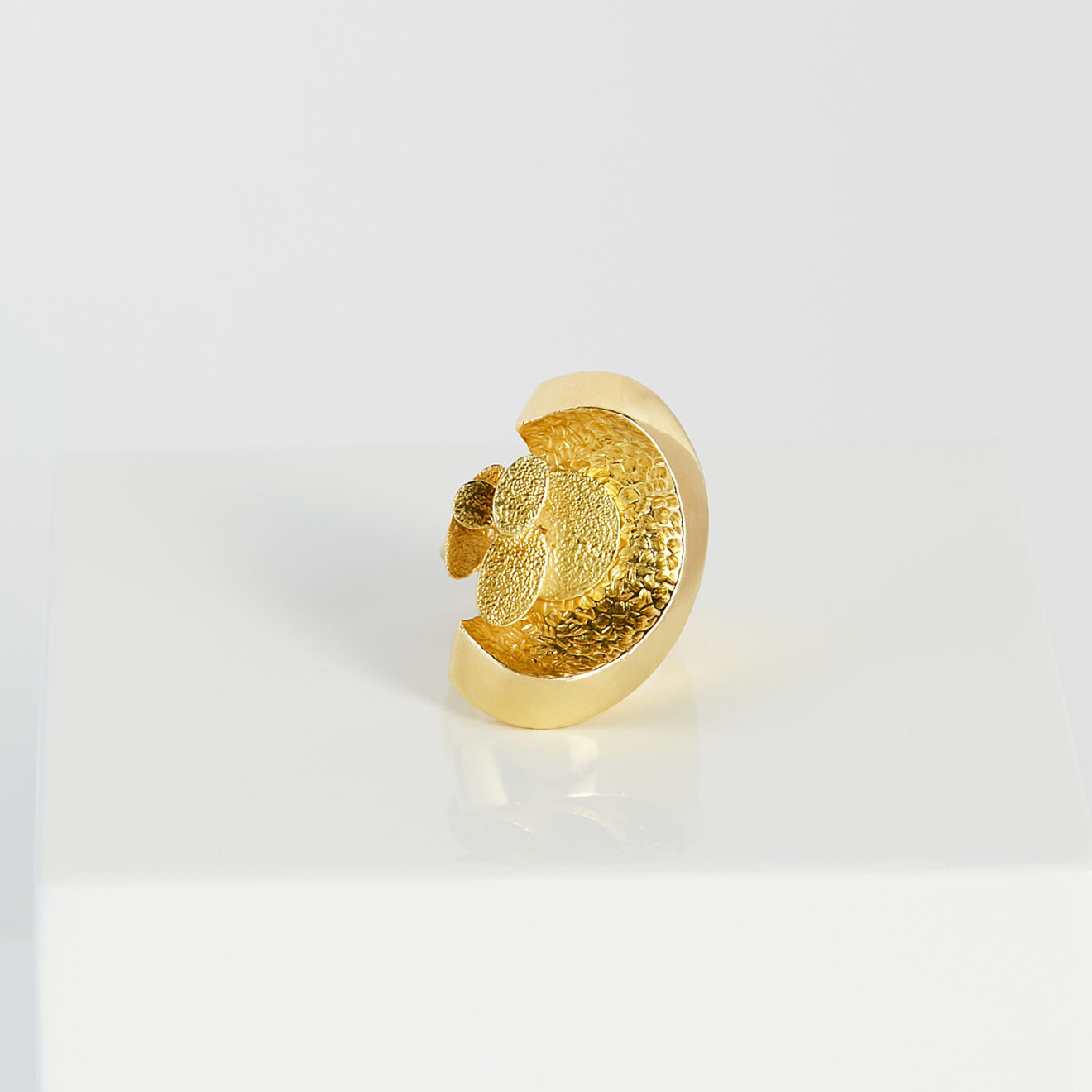 Gold Discs Ring