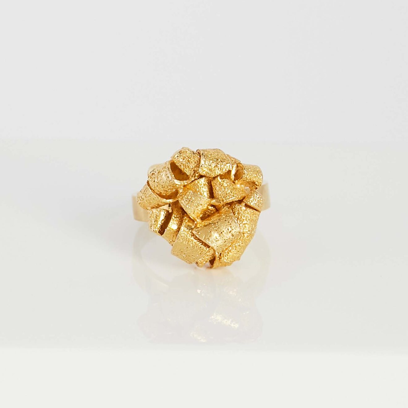 Gold Ribbon Ring 1972