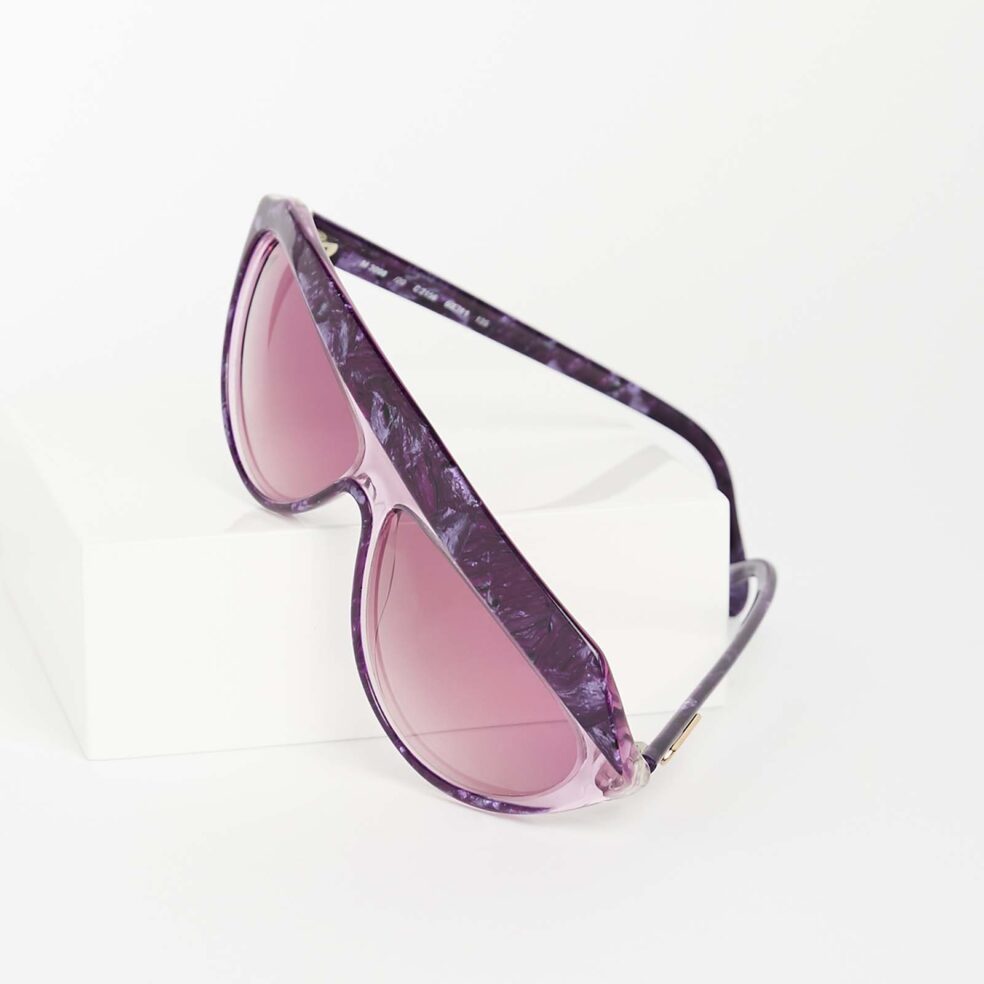 Asymmetrical Vintage sunglasses