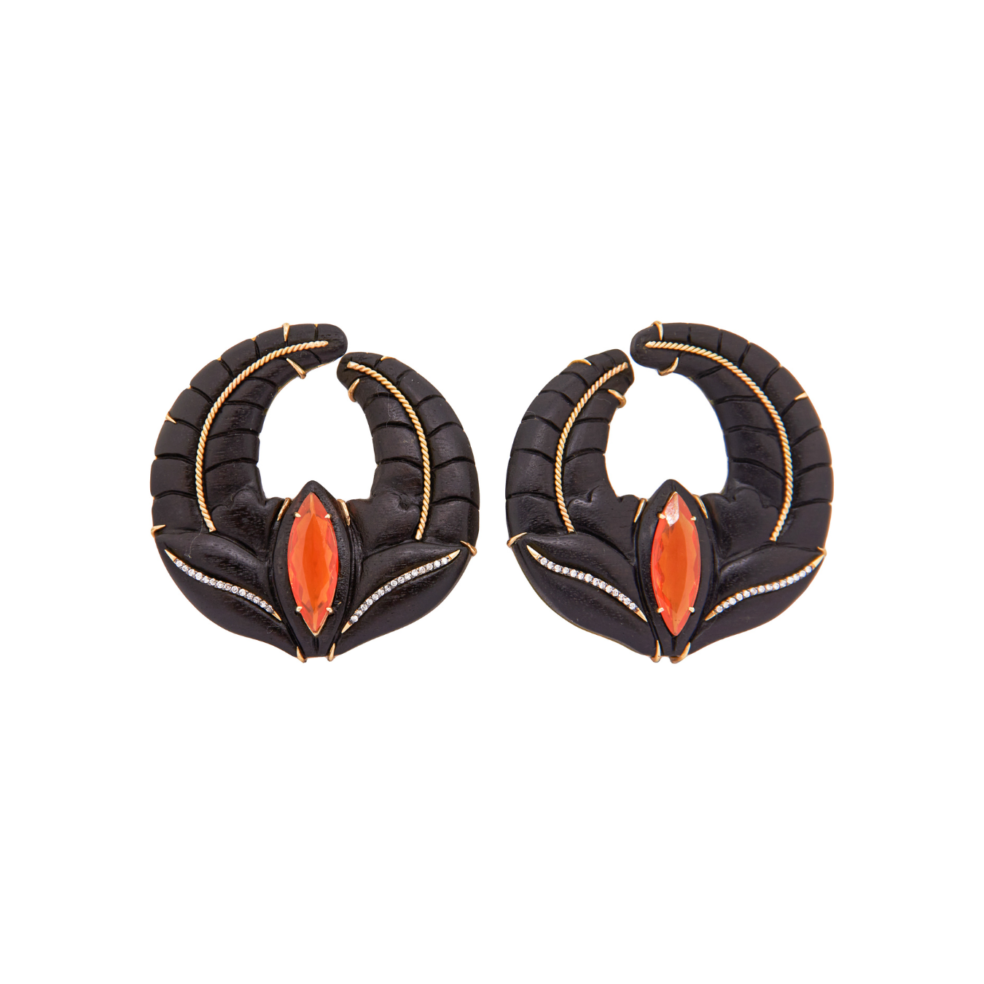 Brauna wood earrings
