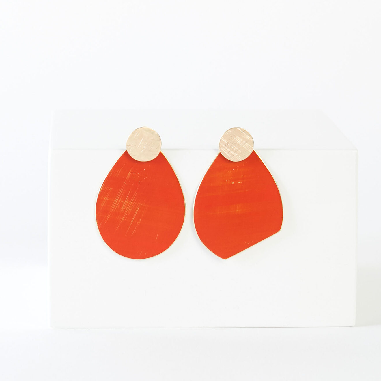 Catherine Legal_5608 Wall Earrings in Red