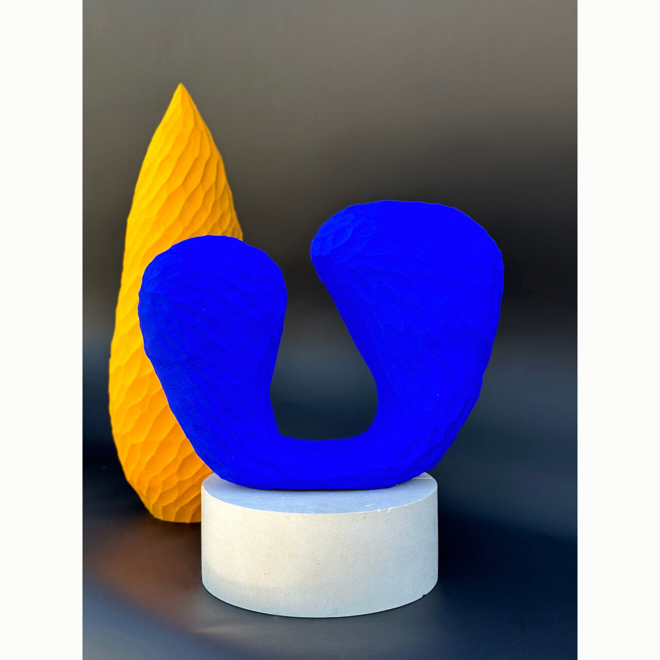 11 Saturn Cobalt Blue