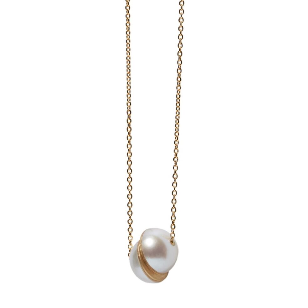 Divide Necklace, 18K Yellow Gold, AKOYA Pearl (Pinctada Fucata)