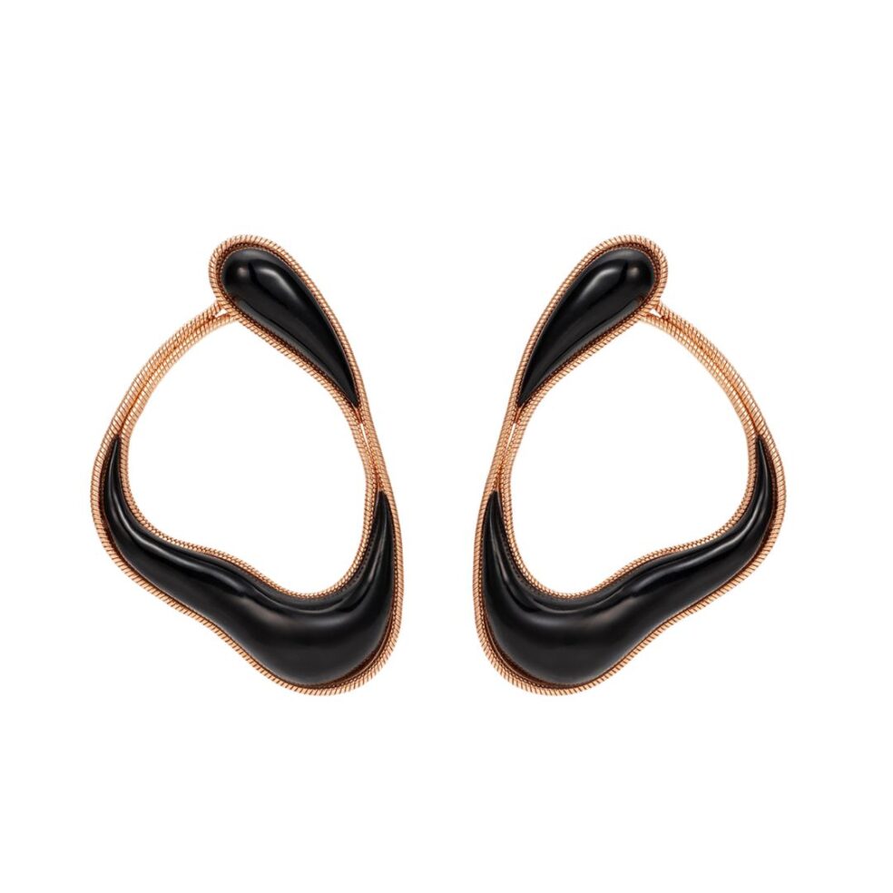 Stream Loop Medium Earrings Horn